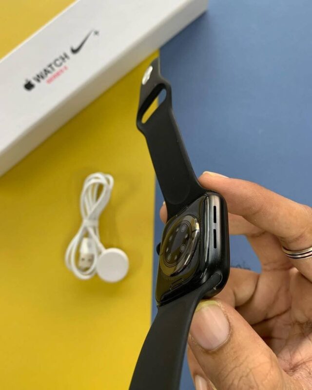 SERIES 8 NIKE EDITION