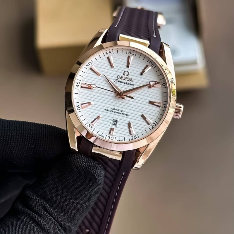 Omega Seamaster Aqua Brown & white