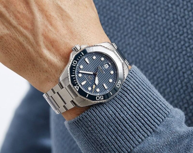 Tag Heuer Aquaracer Silver & Blue
