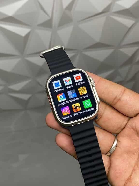 ULTRA 4G WATCH WITH SIM CARD SLOT