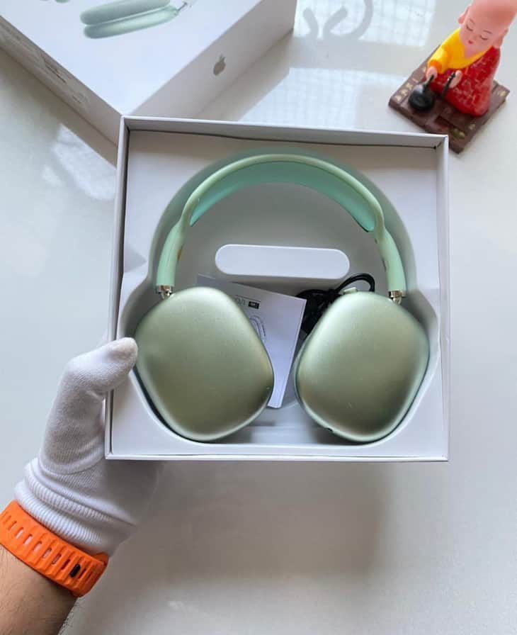 AIRPODS MAXX GREEN