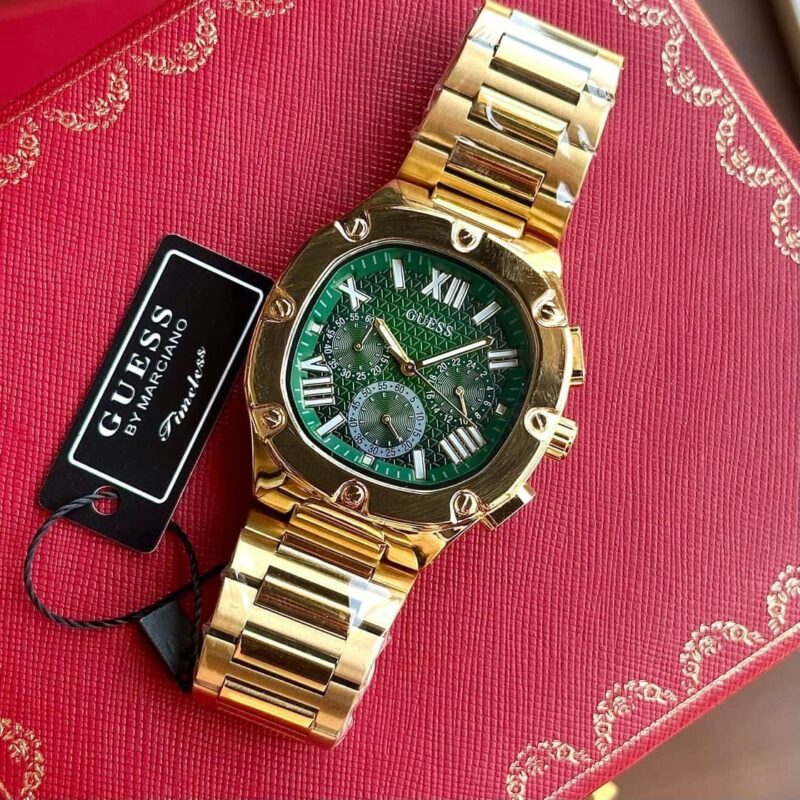 Guess Chronograph Roman Dial