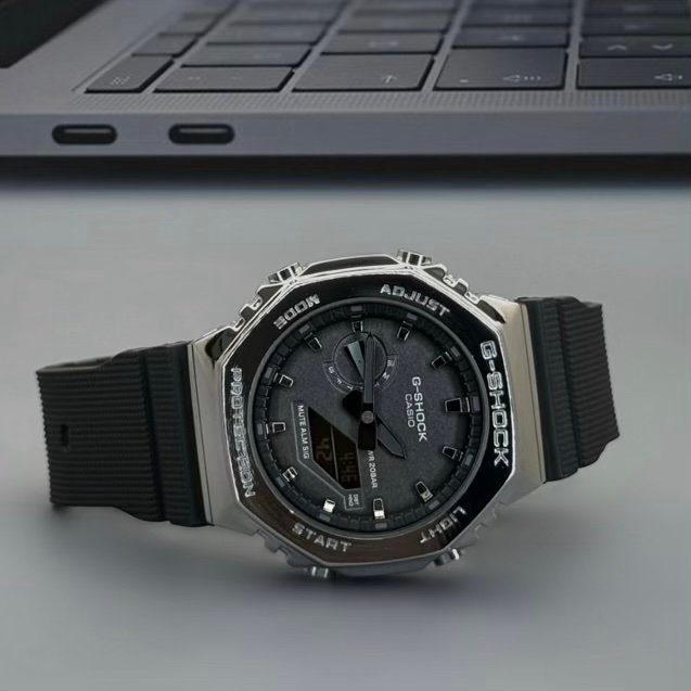 G-Shock GM2100 Unisex